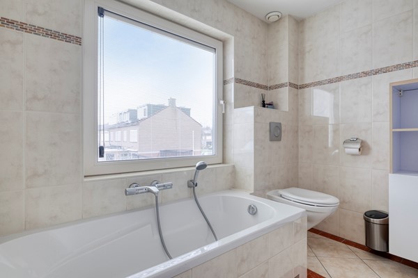 Bunschoten-Spakenburg - Noorderzate 5 Meerwaerde Makelaars-32.jpg